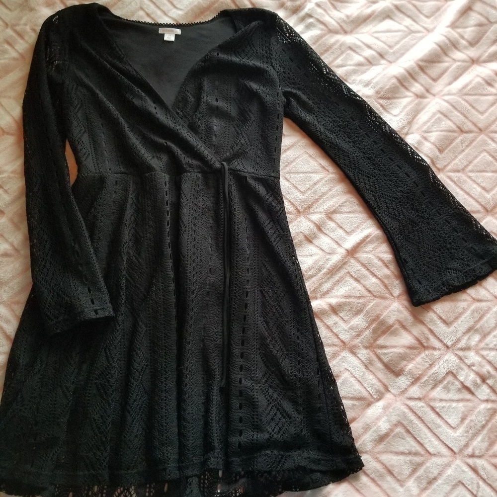 Black lace dress